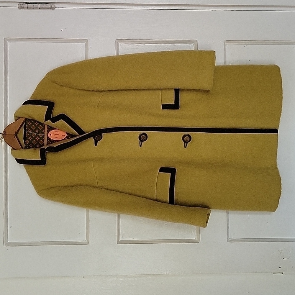VINTAGE Rare Tyrolean Wool Coat Fully Lined M